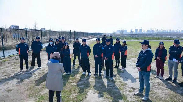 日邮物流携手乐扬公益开展红树种植行火狐电竞动守护生态推进儿童正向发展(图2)