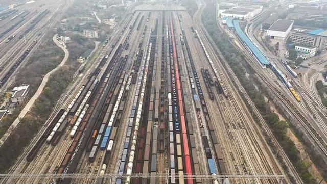 构建物流枢纽体系 湖南株洲高质量推进综合货运枢纽补链强火狐电竞链(图1)